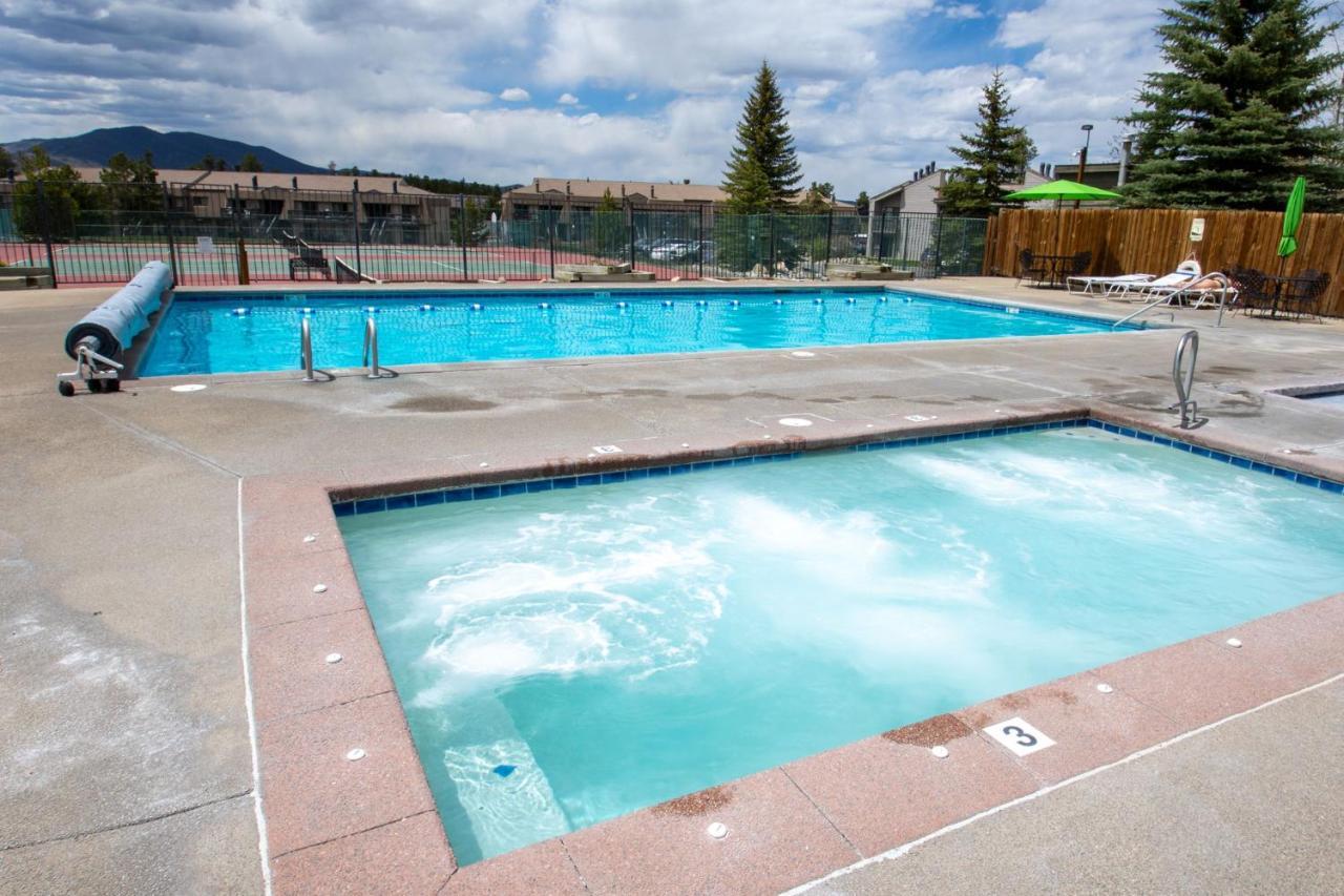 Meadow Ridge Resort Fraser Bagian luar foto